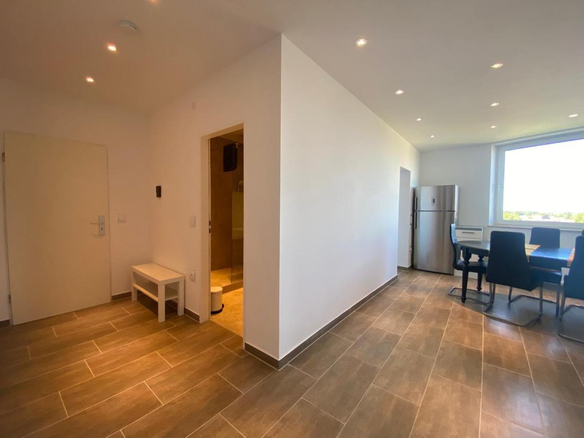 Duisburg Von Oben 3,5 Zimmer 8.Og Frisch Saniert Exterior foto